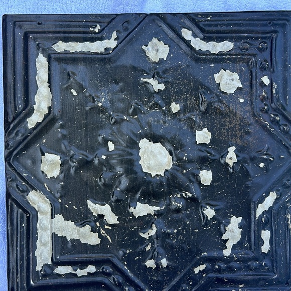 Vintage Ceiling Tin Tiles from historic ceiling - Picture 6 of 8